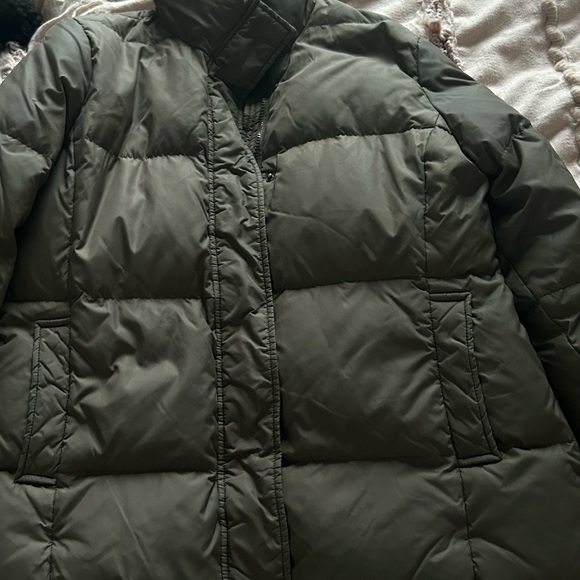 Joe Fresh Puffer Jacket - Picture 5 of 5